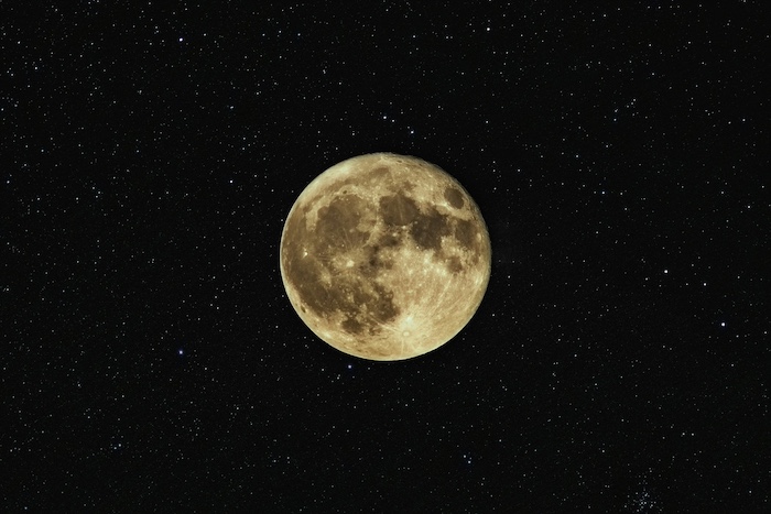 talking to the moon